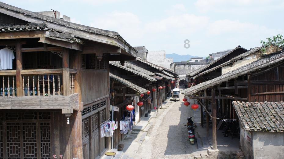 《卓别林与希特勒:光与影的缠斗》 | 每日一书